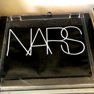 12.5 x 8.5 large NARS Cosmetic Black zipper pouch. Vinyl in good condition.